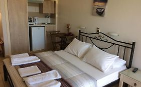 Isidora Hotel