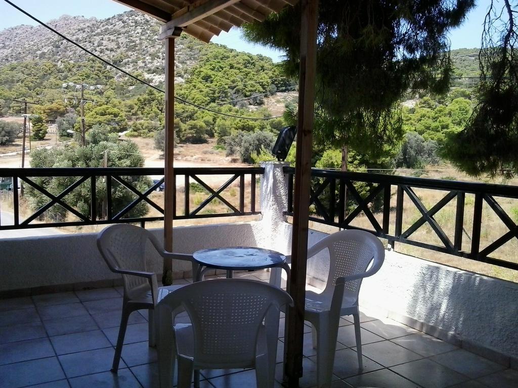 Isidora Hotel Agia Marina  Zimmer foto